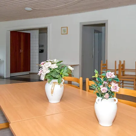 30 Person In Nordborg-by Traum 诺德堡